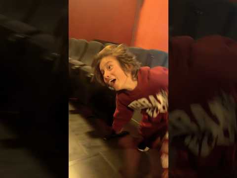 Niño, hace ruido en el cine #cantajuego