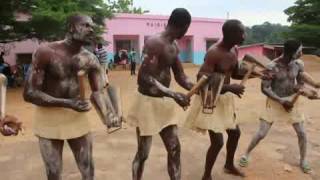 La danse traditionnelle du peuble Anagsama, Cameroun