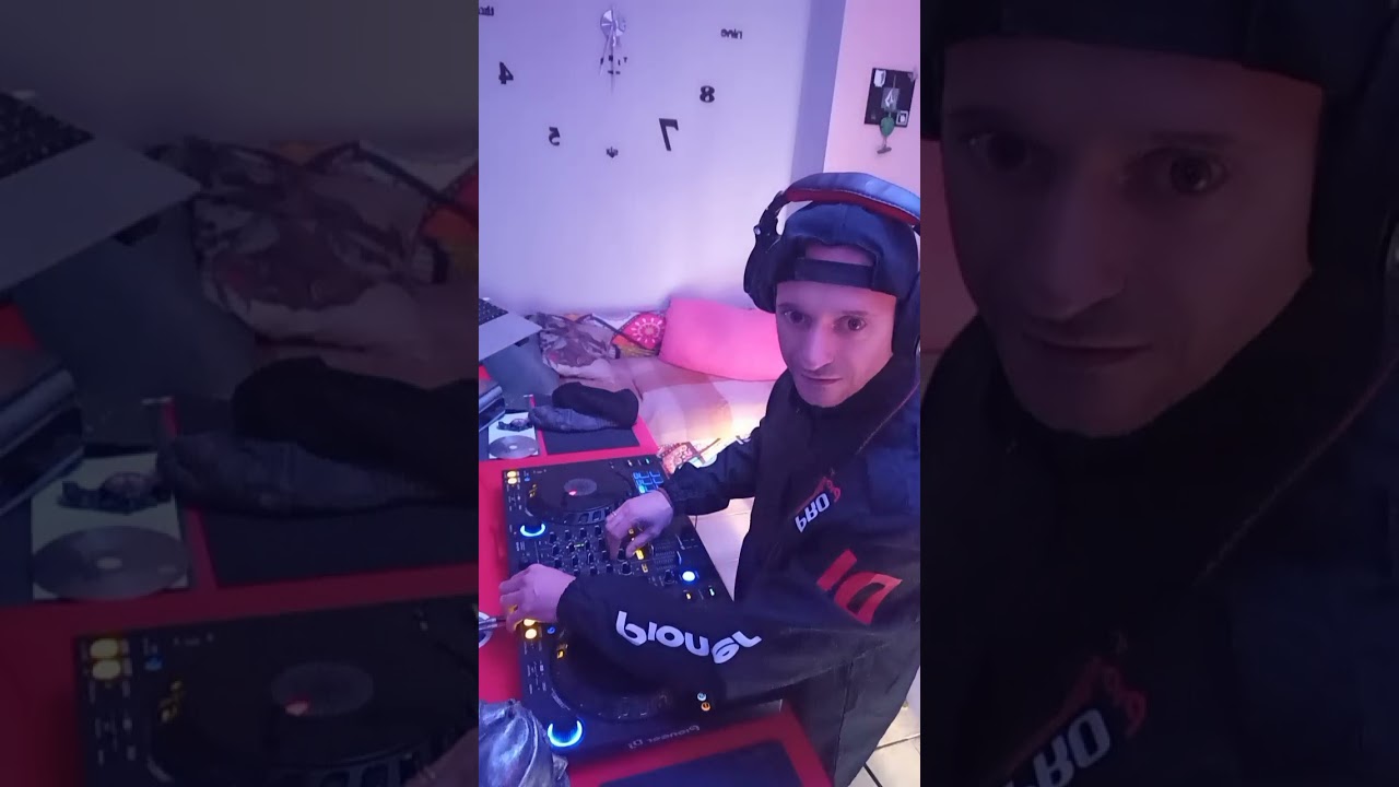 D.J LUGIX