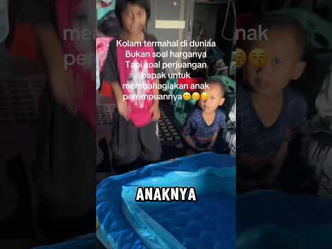 Perjuangan seorang ayah meniup kolam renang 🤗