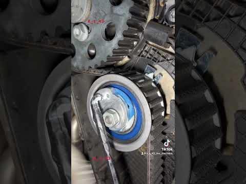 #shorts #mechanic #volkswagen #vw #passat #dieselengine #otomobil