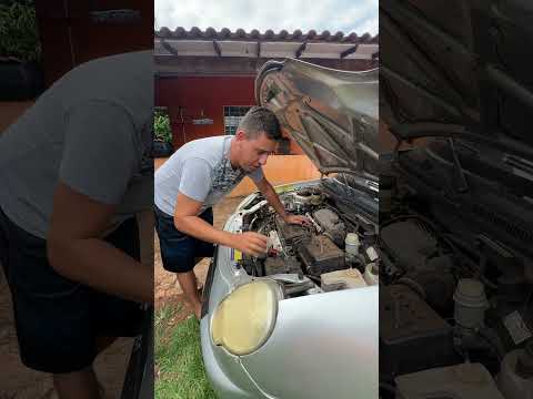 Ele abriu seu carro
