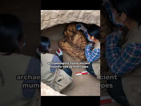 archaeologists in Peru found ancient mummy tied up with ropes #archeology #history #ancienthistory