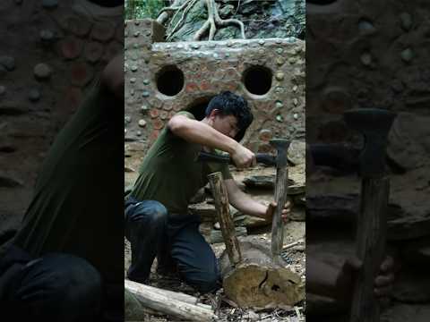 The young man built a shelter in the rainforest with top skills #survival  #skills #bushcraft