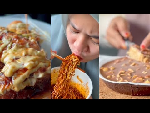 MAKAN KEK AIS KRIM, TAKOYAKI DAN RAMEN