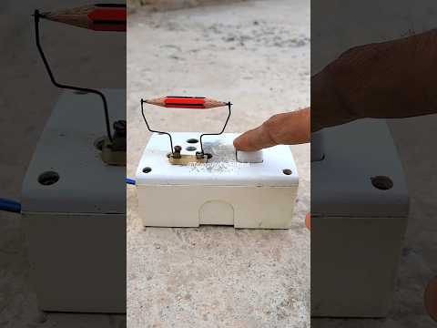 Is graphite a good conductor of electricity? Let's test. Science experiment | Electrical engineering