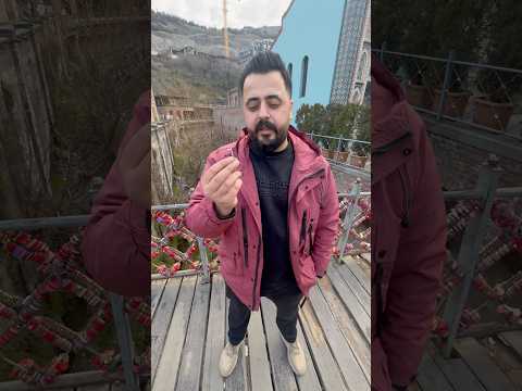 جسر فقط للعشاق 😨 ليش اغلبيته من العرب برأيكم 🤔