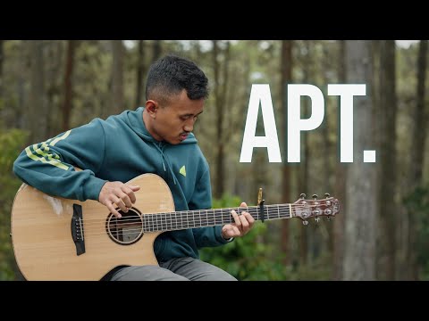 APT. - ROSÉ & Bruno Mars - Fingerstyle Guitar Cover