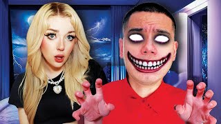 MY BEST FRIEND CANT STOP SMILING...(*SCARY*)