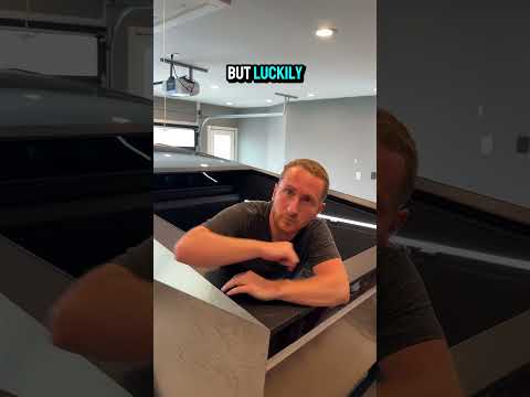 Breaking the Tesla Cybertruck Tonneau Cover