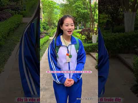 Nhờ miếng ngọc bội mà giám đốc đã tìm lại được ân nhân cưu mang mình năm xưa#shorts