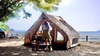 극한 폭염 속, 푸른 바다 시원한 그늘 아래.. 이 맛에 바다캠핑 💙 연어&성게알을 추가한 모듬회에 혼술 | 잭커리 1000v2