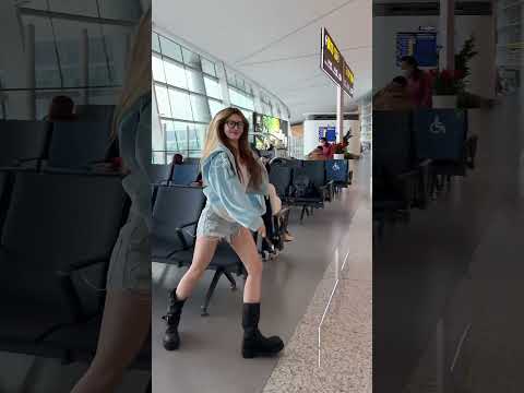 Lại vui quá! #TikTokDanceContest #KGShake #VietnameseDrumBeatDance #BlackpinkBangkokConcert