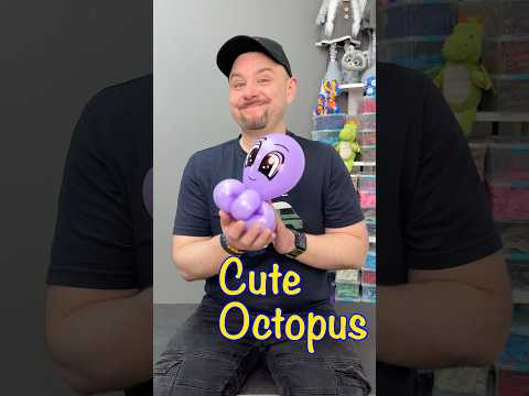 Watch me twist this adorable balloon octopus in seconds! 🐙💜 you owe me a like 👍 #balloonartist
