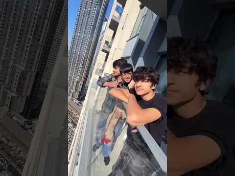 Dubai Buj Khalifa Pahunch gaya Sourav Joshi Vlogs || Sourav Joshi Vlogs || Sourav Joshi Vlogs