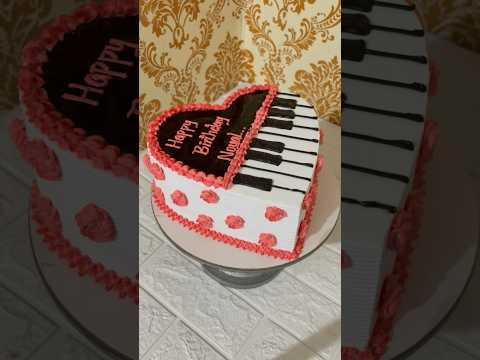 കസ്റ്റമർ വഴക്കു പറഞ്ഞത് 😔 #cakedecorationtutorial #cakedecorating #cakedesign #youtubeshorts #cake