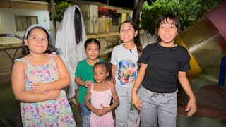 La llorona aparece en el parque 😱​@yoliysufmilia
