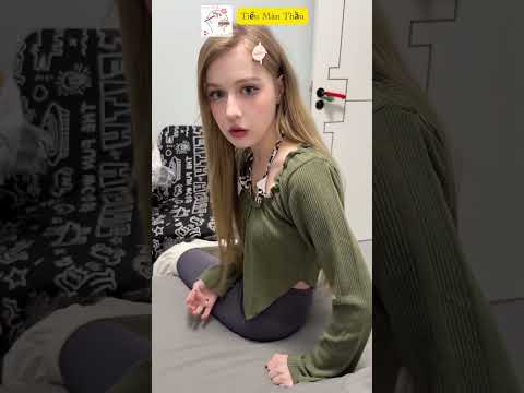 Troll bạn gái nước ngoài không mặc quần|Tiểu Màn Thầu| #shorts #funny #haihuoc #tiktok