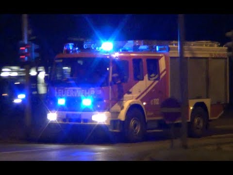 Drei Einsätze gleichzeitig in der Nacht - Löscheinheit BF + HLF LZ110 FF Duisburg