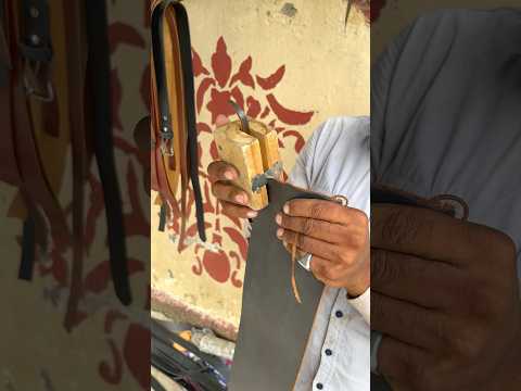 इस भाई ने 3 मिनट में लेदर का बेल्ट बना दिया #shorts #trending #skills