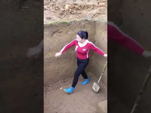 Роботяга женщина 👩