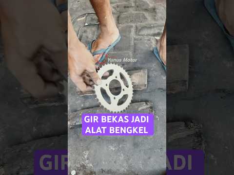 Memanfaatkan barang bekas jadi alat yang berguna