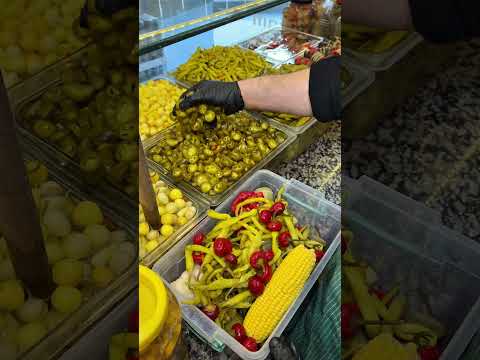 Tezgahta Binbir Çeşit Turşu Kilosu Sadece 300₺! Meşhur Alibeyköy Turşucusu #reklam