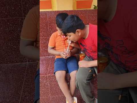pani ke badle juice 🧃 pake Bhai toh khush ho gaya#shorts