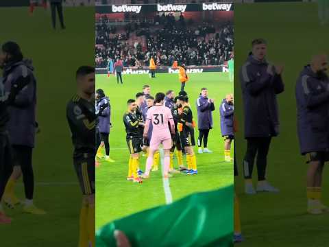 Casemiro getting loud cheers from the away fans fulltime at the Emirates