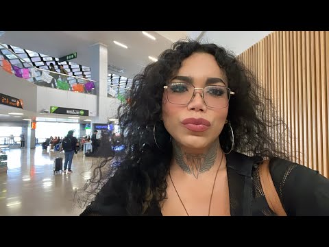 Paolita Suarez está en vivo en el aeropuerto. Vamos a Monterrey ￼