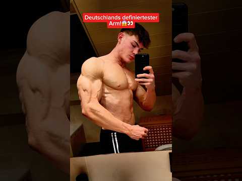 Deutschlands definiertester Arm?!🤫😈 #gym #muskelaufbau #fitnessstudio #bodybuildung #fitness