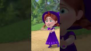 Something went wrong... 🐸🧙 #Frogbook #MashaAndTheBear #Shorts #cartoonforkids #kids #mashaandthebear