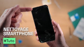 Comment nettoyer son smartphone + changer le film de protection avec @iFixitYourself