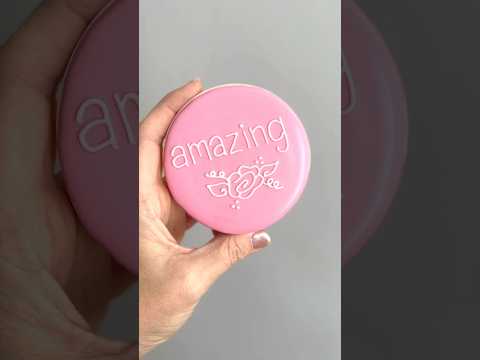 Did you ever go through a specific handwriting phase? #cookiedecorating #icing #satisfying