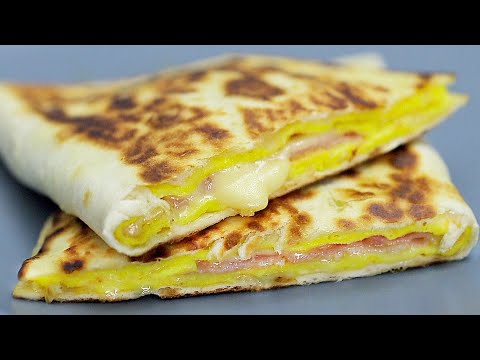 Prenderò le uova e la tortilla! Colazione veloce in 5 minuti! Molto semplice e gustoso!