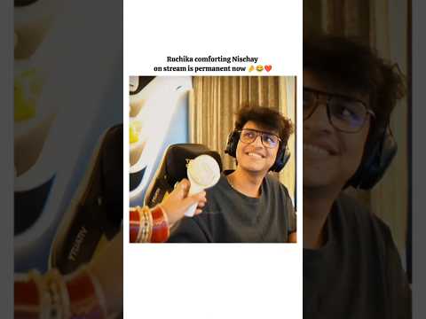 The way Nischay blushes🤌😂❤️#triggeredinsaan #ruchikarathore #livestream #shorts #shortsfeed