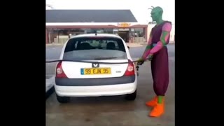 Piccolo met le plein