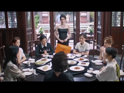 【搶先看】心機女故意陷害灰姑娘，想讓她在宴會上當眾出醜，怎料卻被她1招輕鬆化解 | 好团圆 Our Days#愛情電影#最新電影#都市爱情