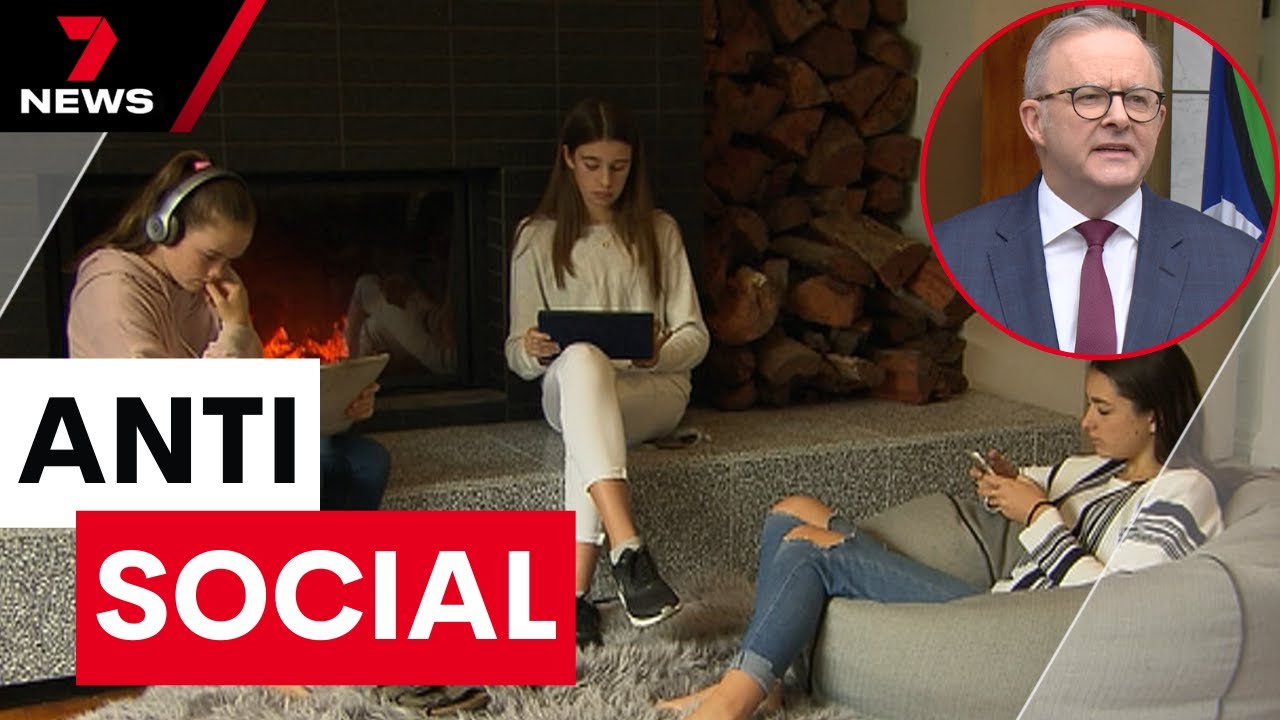 Under 16’s banned from social media whether they ‘like’ it or not | 7NEWS