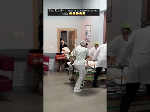 Burak Bulut ÖZÜR DILERIM şarkısının klip çekiminde...Eda ölme 😂😂