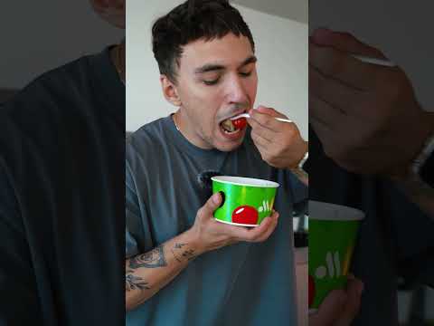 Rostic’s vs Вкусно и Точка. Кто соберет самый полезный прием пищи?