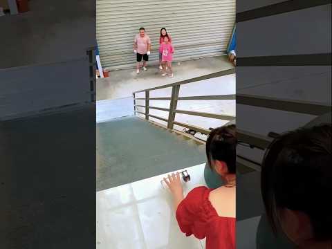 কাচের বোতল ভাংগা। চায়না ফানি ভিডিও।#chinashortvideo #viralshort #funny #glass