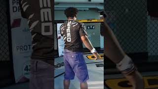 LUTADOR NOVO NO UFC? 😳 Speed quis brincar e passou perrengue 😂🥊 #shorts