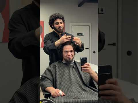 Сказал задушить если плохо подстригу )#barber #москва #стрижки #залик #стрижкамужская #альфредо #мма