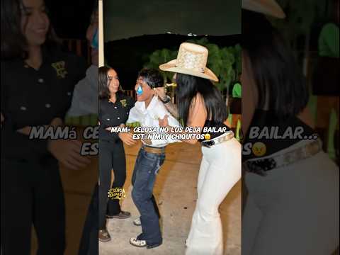 Mamá celosa no los deja bailar… están muy chiquitos😠 #huapango #norteñas #celos #baile #jaripeo