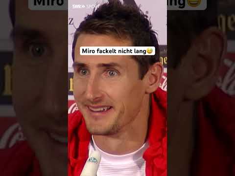 Die Journalisten in Nürnberg müssen sich warm anziehen😂 #shorts #klose #fcn #coach #trainer