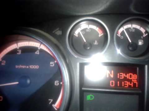 Пежо 408 гуляет температура двигателя.