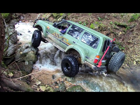 Toyota Land Cruiser & Land Rover Discovery / Hard Rocky OFF ROAD Trail