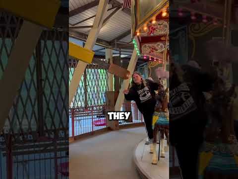 How This Ring Pull Ride Works At Theme Parks (@RelaxingReality)