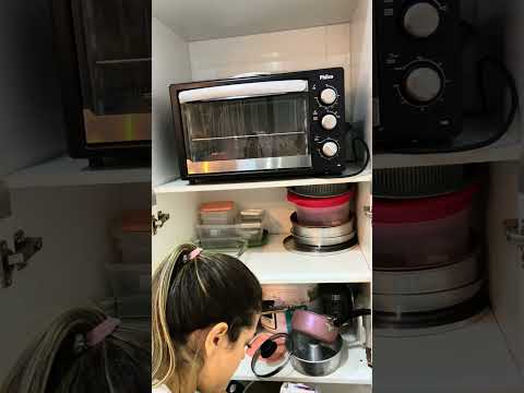 ORGANIZANDO O ARMÁRIO DE PANELAS 🍳 #faxina #rotinareal #vlog